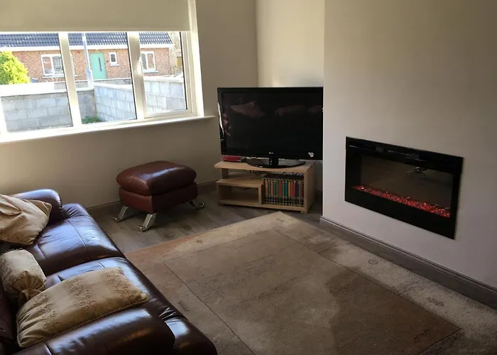 度假居 From 特拉利